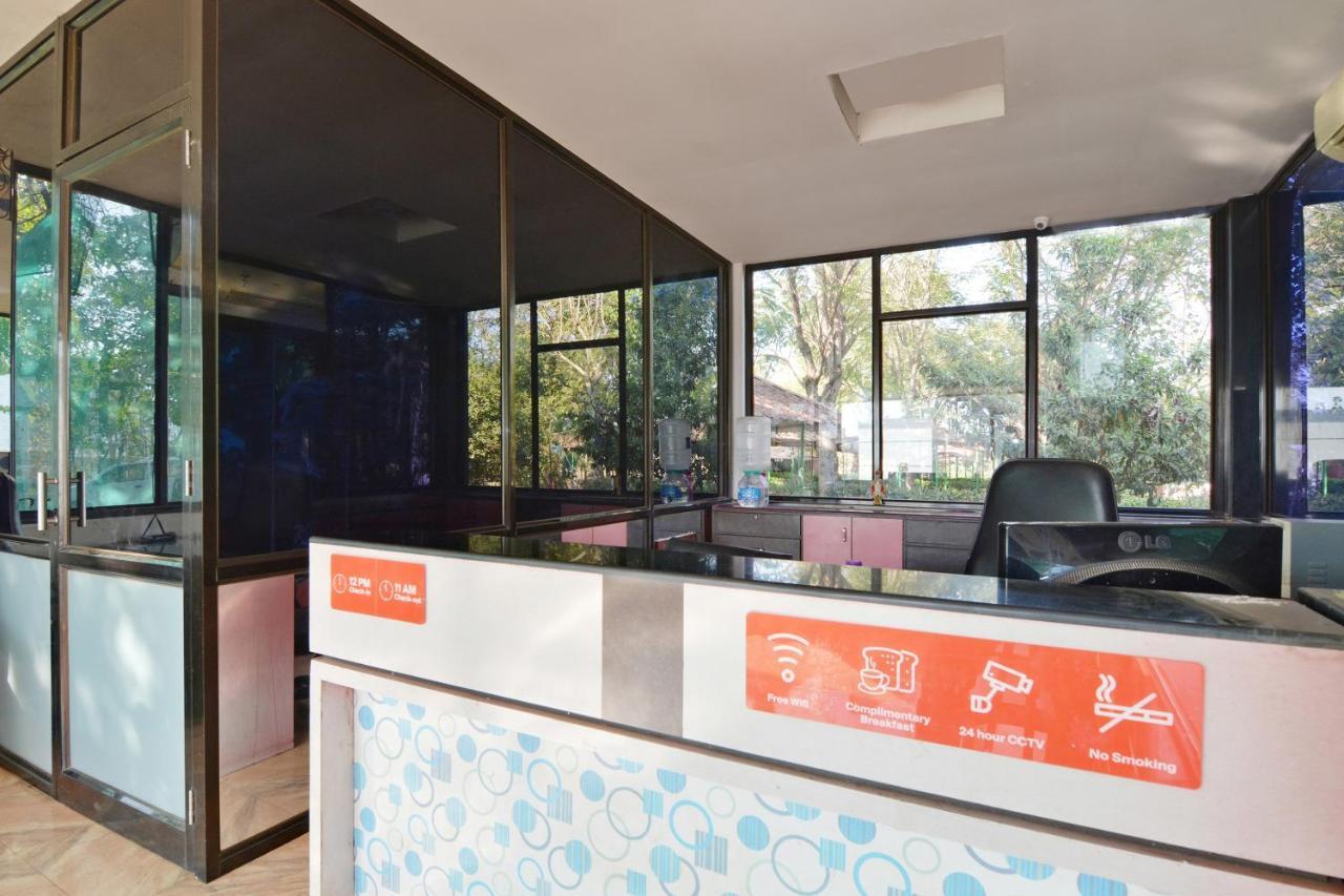 Oyo Midway Park Resort Atgaon Exterior photo